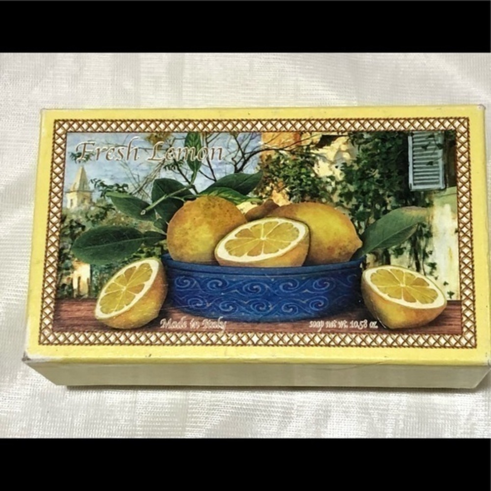 Saponificio Florentino lemon scented soap